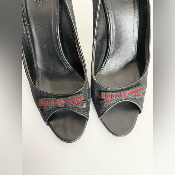 Gucci Black Canvas Leather lined Guccisima GG logo web bow peep toe pumps EU39.5 - Picture 10 of 14
